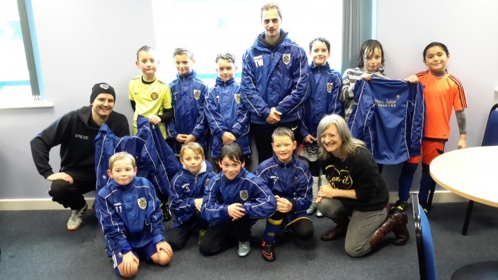 Shropshire tutoring business sponsors junior football club