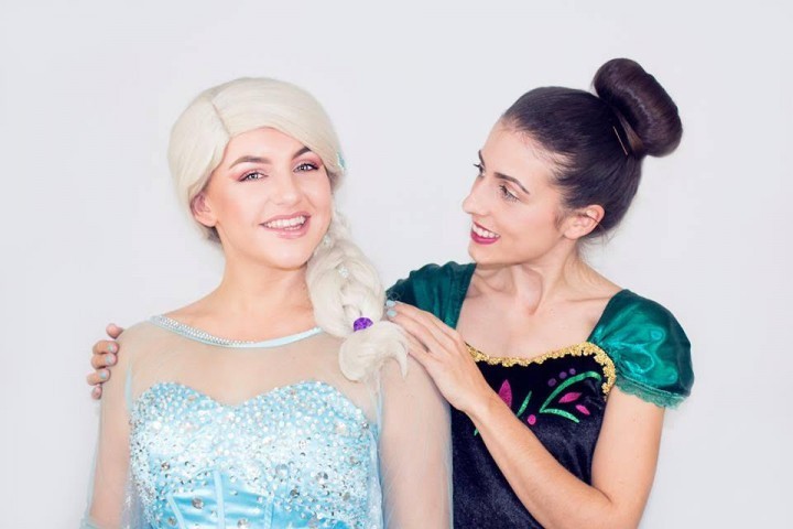 “Frozen” themed afternoon tea at Shropshire hotel to celebrate launch of sequel film