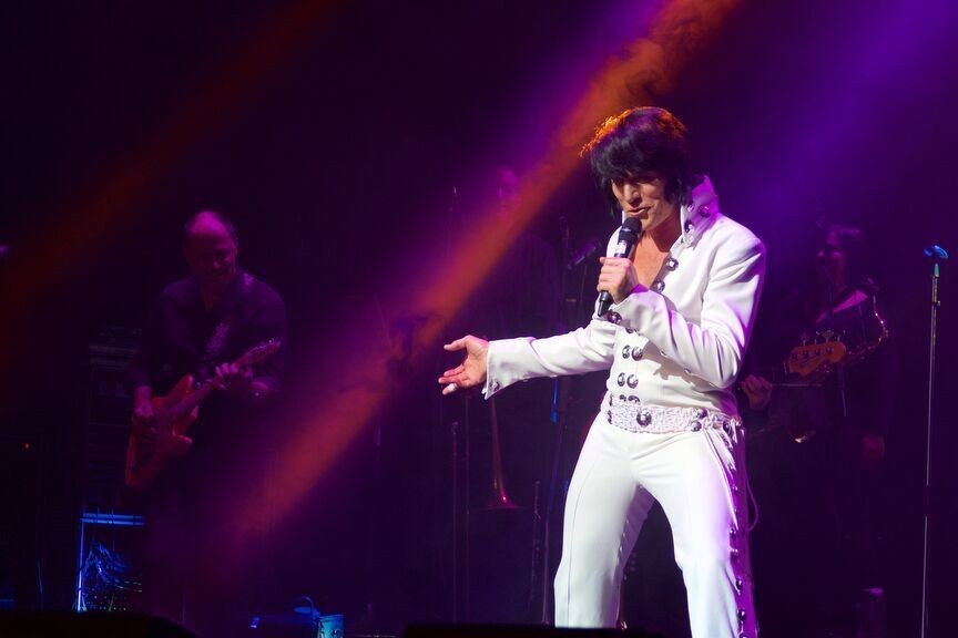 Vegas-years treat for Elvis fans at Theatre Severn