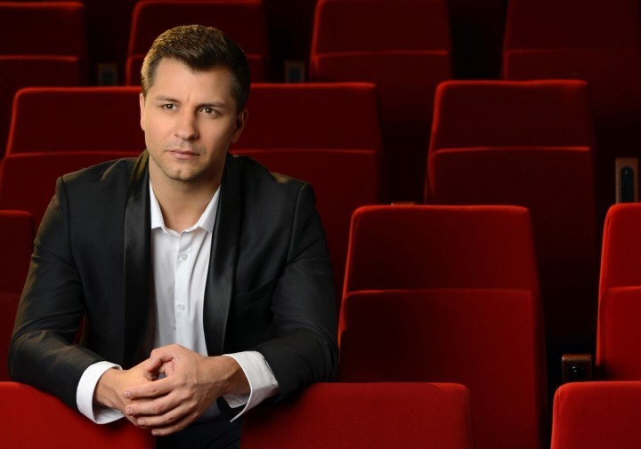 Strictly star steps onto Shrewsbury stage