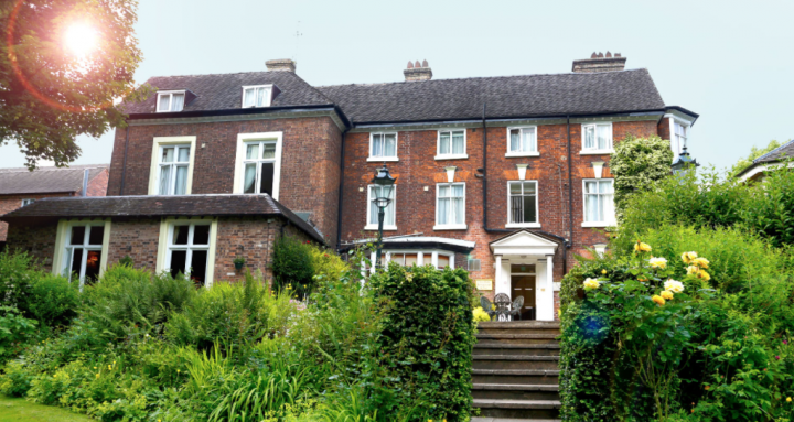 Ironbridge hotel launches search for ‘mum of the year’