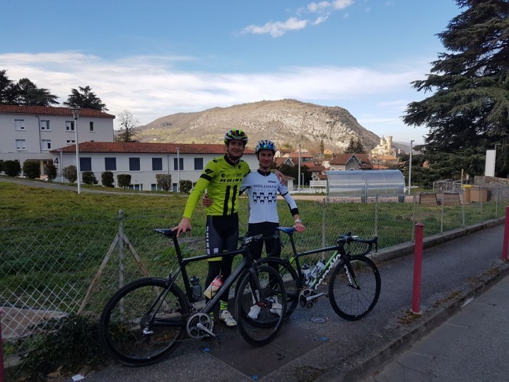 Shropshire cycling team heads to Italy to compete in six day race