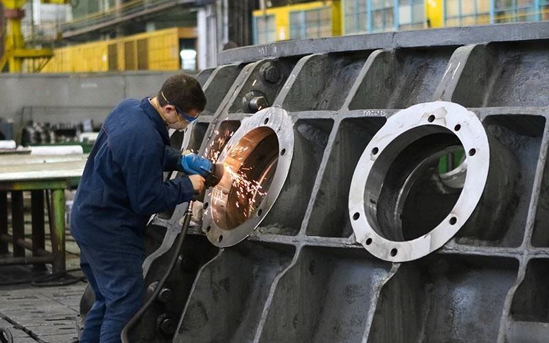 Manufacturing & Construction